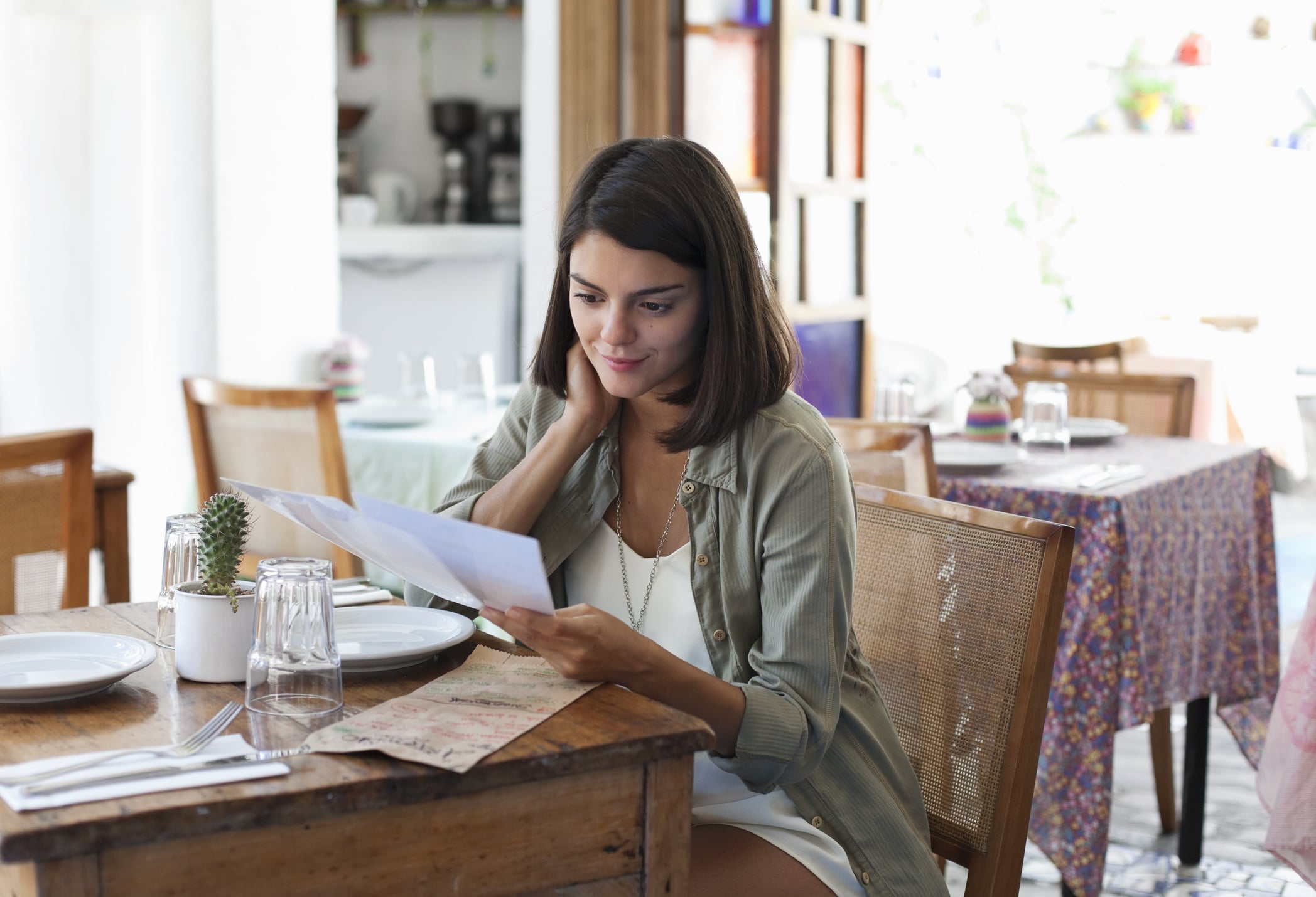 Feeling deprived at restaurants | 7 Reasons Dieting Doesn’t Work | Herbeauty